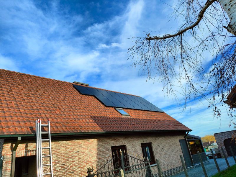 Hybride omvormer Installatie in Benelux